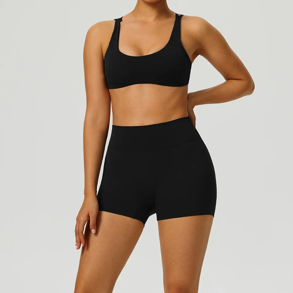 2-Piece Yoga Set with Shockproof Bra and Leggings