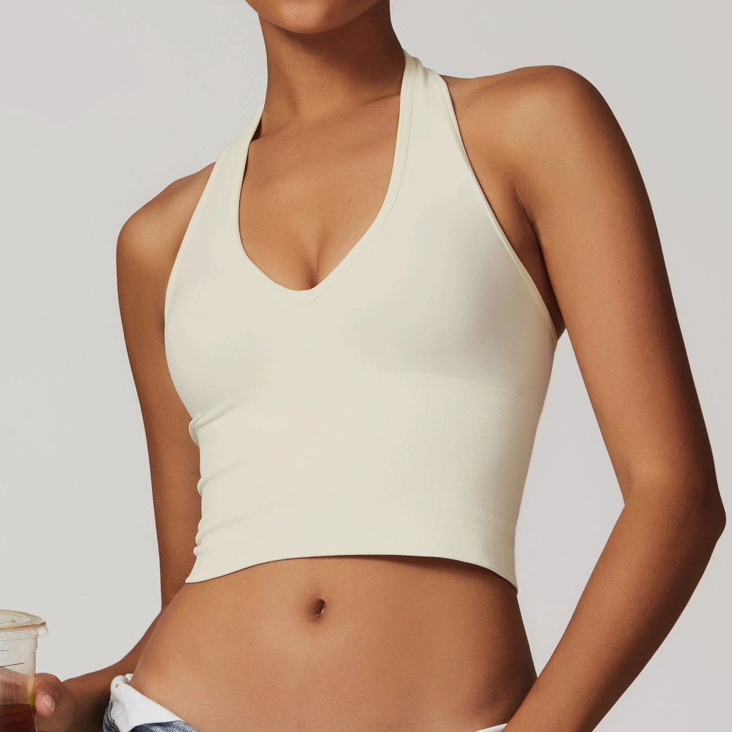 Seamless Halter-Neck Sports Bra