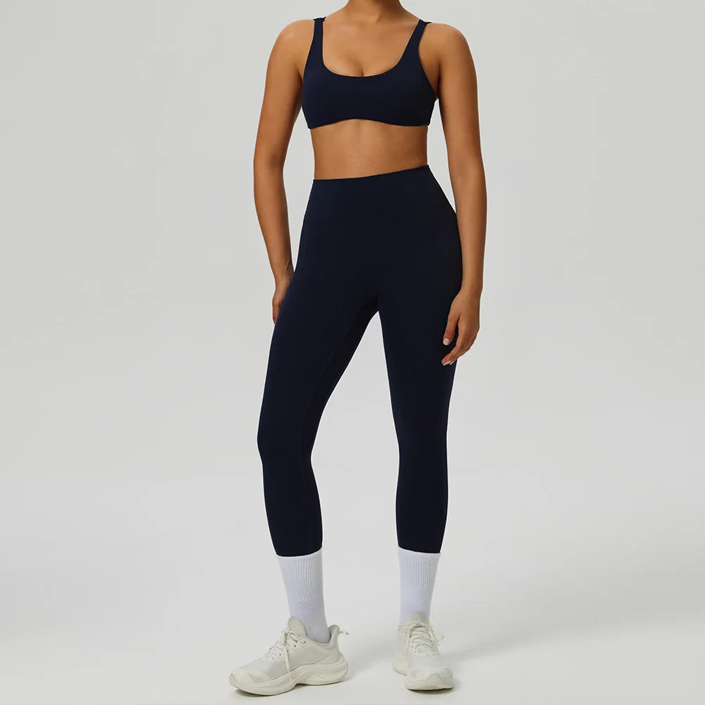 2-Piece Yoga Set with Shockproof Bra and Leggings